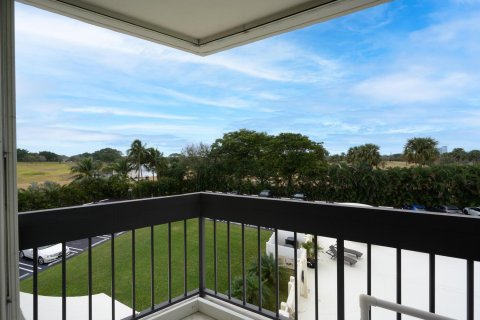 Condo in West Palm Beach, Florida, 2 bedrooms  № 954738 - photo 6