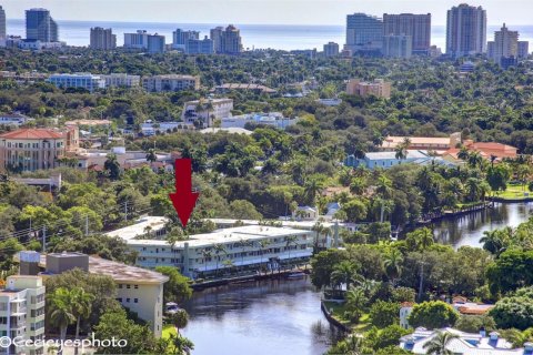 Condo in Fort Lauderdale, Florida, 1 bedroom  № 977039 - photo 24