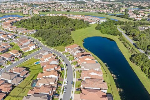 Villa ou maison à vendre à Orlando, Floride: 4 chambres, 353.68 m2 № 1338976 - photo 6