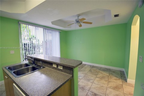 Copropriété à vendre à Dania Beach, Floride: 3 chambres, 128.39 m2 № 1270473 - photo 14