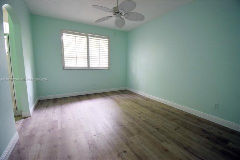 Copropriété à vendre à Dania Beach, Floride: 3 chambres, 128.39 m2 № 1270473 - photo 19