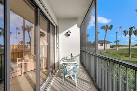 Copropriété à vendre à Hutchinson Island South, Floride: 2 chambres, 116.22 m2 № 932316 - photo 30