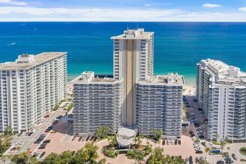 Condominio en venta en Fort Lauderdale, Florida, 1 dormitorio, 101.08 m2 № 1185583 - foto 14