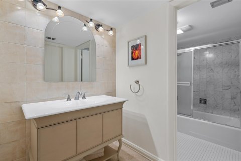 Condo in Fort Lauderdale, Florida, 1 bedroom  № 1185583 - photo 26