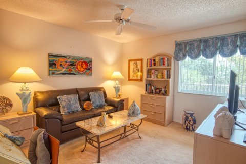 Condo in Sunrise, Florida, 2 bedrooms  № 1185603 - photo 24