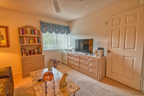 Condo in Sunrise, Florida, 2 bedrooms  № 1185603 - photo 23