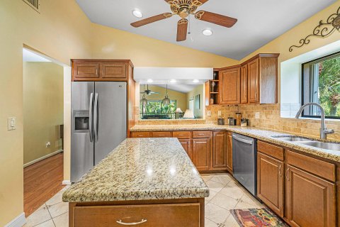 Condo in Palm Beach Gardens, Florida, 3 bedrooms  № 1185604 - photo 13