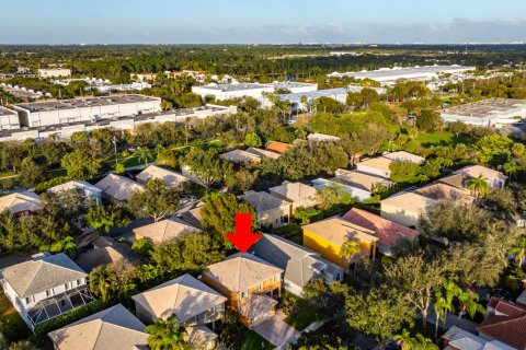 Villa ou maison à vendre à Coconut Creek, Floride: 4 chambres, 205.78 m2 № 718662 - photo 6