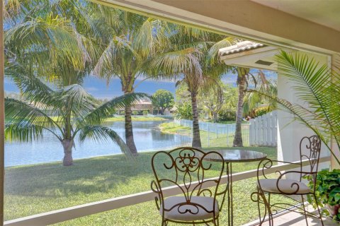 Villa ou maison à vendre à Miramar, Floride: 3 chambres, 193.42 m2 № 1186305 - photo 18