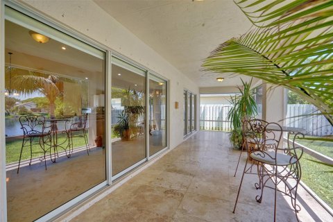 Villa ou maison à vendre à Miramar, Floride: 3 chambres, 193.42 m2 № 1186305 - photo 19