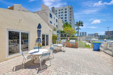 Copropriété à vendre à Pompano Beach, Floride: 2 chambres, 84.54 m2 № 1186361 - photo 8