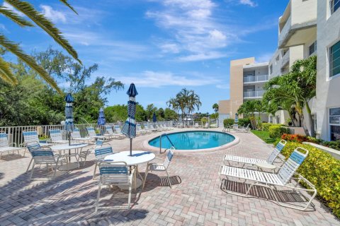 Copropriété à vendre à Pompano Beach, Floride: 2 chambres, 84.54 m2 № 1186361 - photo 9