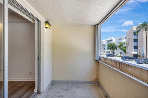 Copropriété à vendre à Pompano Beach, Floride: 2 chambres, 84.54 m2 № 1186361 - photo 14