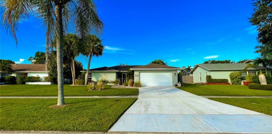 Casa en Sarasota, Florida 3 dormitorios, 149.85 m2 № 1391267