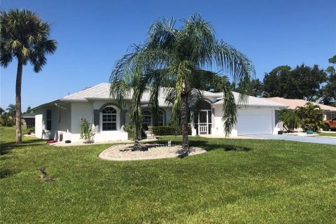 Casa en venta en Punta Gorda, Florida, 3 dormitorios, 190.45 m2 № 743325 - foto 2