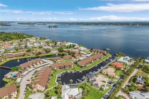 Copropriété à vendre à North Fort Myers, Floride: 2 chambres, 106.47 m2 № 1351432 - photo 21