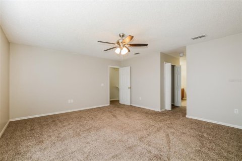 Casa en alquiler en Kissimmee, Florida, 4 dormitorios, 272.3 m2 № 1351431 - foto 7