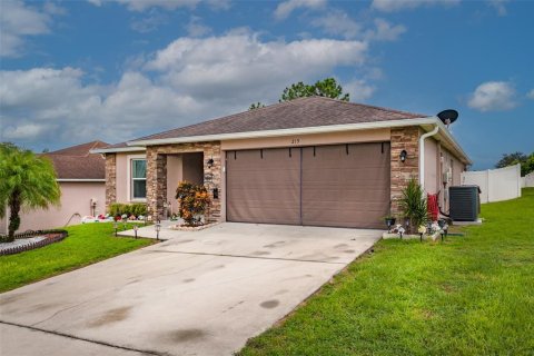 House in Davenport, Florida 3 bedrooms, 171.31 sq.m. № 1351348 - photo 24