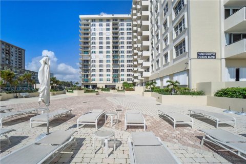 Copropriété à vendre à Pompano Beach, Floride: 2 chambres, 104.05 m2 № 952434 - photo 5