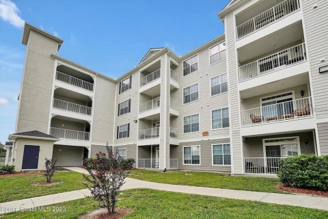 Condo in Kissimmee, Florida, 2 bedrooms  № 1346523 - photo 1