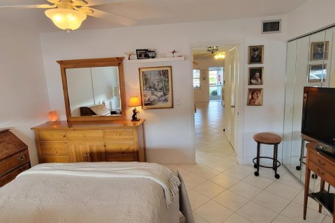 Condo in North Palm Beach, Florida, 1 bedroom  № 888394 - photo 9