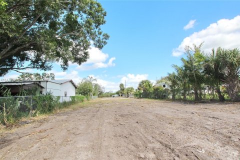 Terrain à vendre à Okeechobee, Floride № 808943 - photo 3