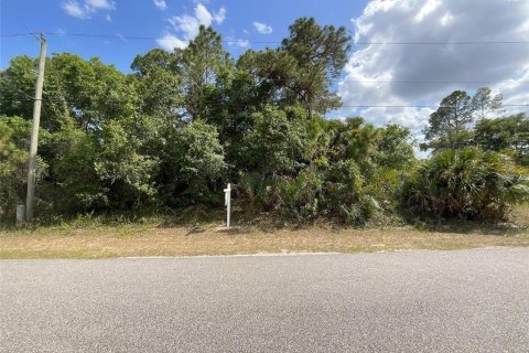 Terreno en venta en North Port, Florida № 1081845 - foto 8