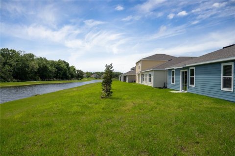 Villa ou maison à vendre à Kissimmee, Floride: 4 chambres, 216.83 m2 № 1359901 - photo 16