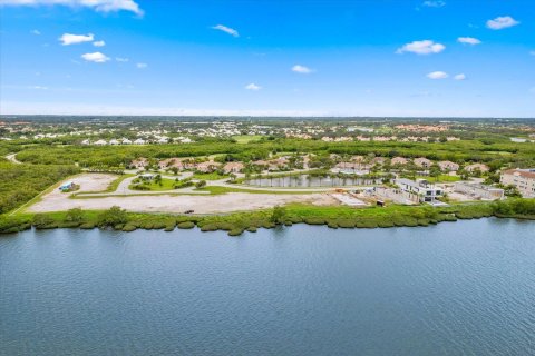 Terreno en venta en Vero Beach, Florida № 952112 - foto 25