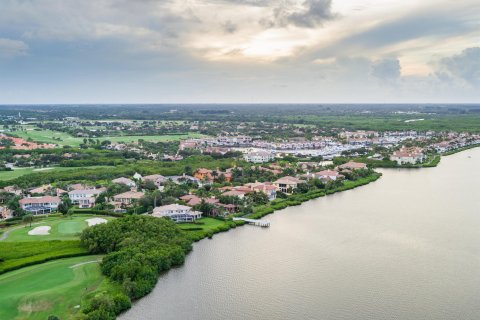 Terreno en venta en Vero Beach, Florida № 952112 - foto 17