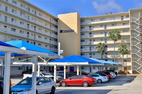 Condominio en venta en Daytona Beach, Florida, 2 dormitorios, 95.97 m2 № 1388548 - foto 1