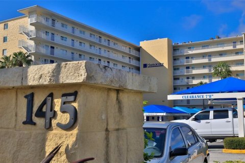 Condominio en venta en Daytona Beach, Florida, 2 dormitorios, 95.97 m2 № 1388548 - foto 2