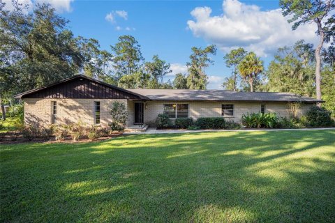 Villa ou maison à vendre à Ocala, Floride: 3 chambres, 222.97 m2 № 1388489 - photo 2