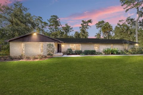 Casa en venta en Ocala, Florida, 3 dormitorios, 222.97 m2 № 1388489 - foto 1