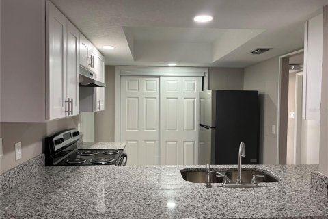 Condominio en venta en Orlando, Florida, 2 dormitorios, 88.07 m2 № 1211048 - foto 4
