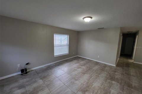 Apartamento en alquiler en Tampa, Florida, 2 dormitorios, 115.38 m2 № 1379679 - foto 5