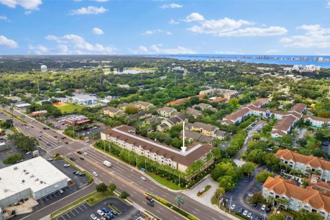 Condo in Clearwater, Florida, 1 bedroom  № 1379681 - photo 8