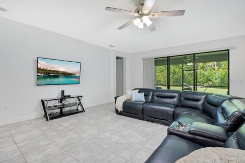 Villa ou maison à vendre à Kissimmee, Floride: 4 chambres, 271.27 m2 № 1288753 - photo 8