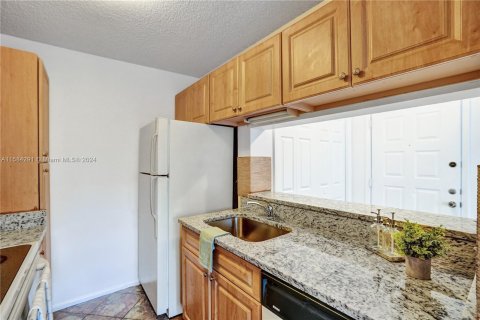 Condominio en venta en Pompano Beach, Florida, 1 dormitorio, 57.6 m2 № 1168322 - foto 22