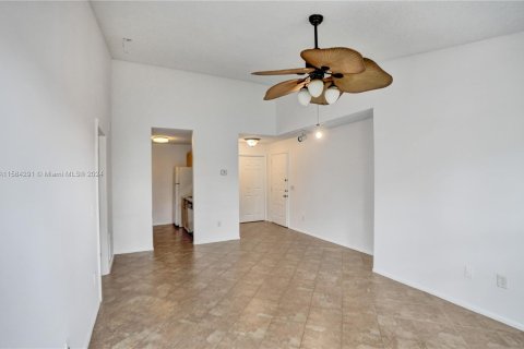 Copropriété à vendre à Pompano Beach, Floride: 1 chambre, 57.6 m2 № 1168322 - photo 16
