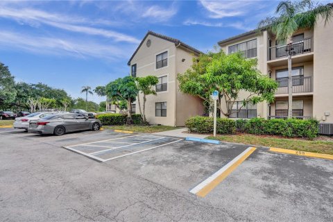 Condominio en venta en Pompano Beach, Florida, 1 dormitorio, 57.6 m2 № 1168322 - foto 7