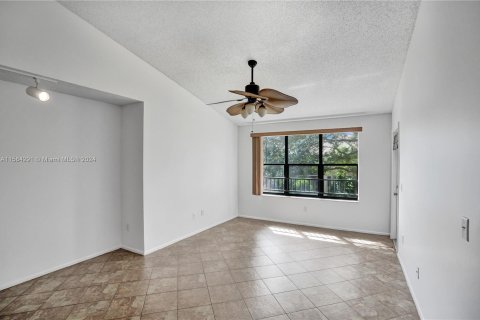 Condominio en venta en Pompano Beach, Florida, 1 dormitorio, 57.6 m2 № 1168322 - foto 12