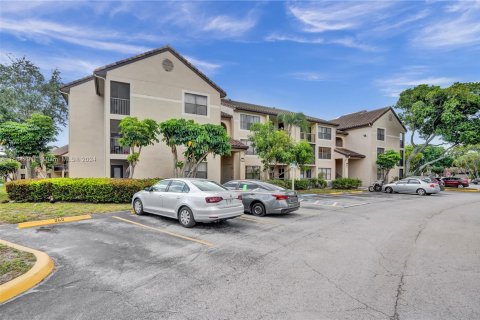 Condominio en venta en Pompano Beach, Florida, 1 dormitorio, 57.6 m2 № 1168322 - foto 9