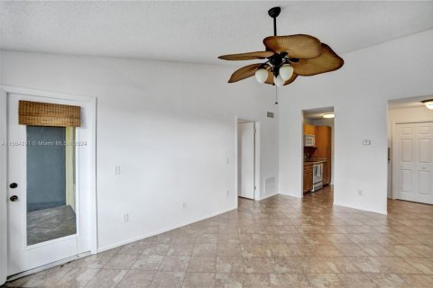 Copropriété à vendre à Pompano Beach, Floride: 1 chambre, 57.6 m2 № 1168322 - photo 13
