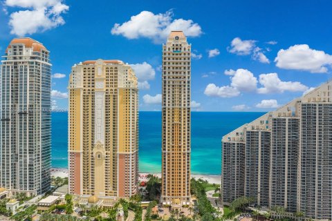 Condo in Sunny Isles Beach, Florida, 3 bedrooms  № 1288945 - photo 10