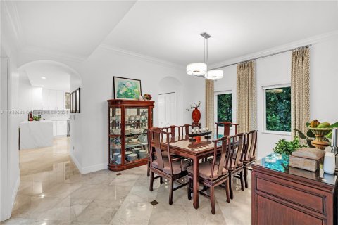 Casa en venta en Miami Beach, Florida, 4 dormitorios, 299.8 m2 № 1321329 - foto 14