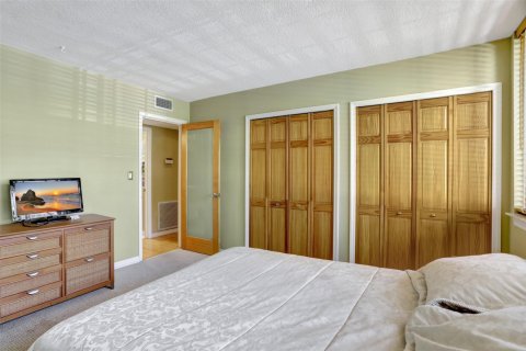 Condominio en venta en Pompano Beach, Florida, 2 dormitorios, 108.7 m2 № 978636 - foto 20