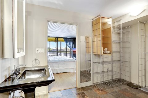 Condominio en venta en Pompano Beach, Florida, 2 dormitorios, 108.7 m2 № 978636 - foto 27