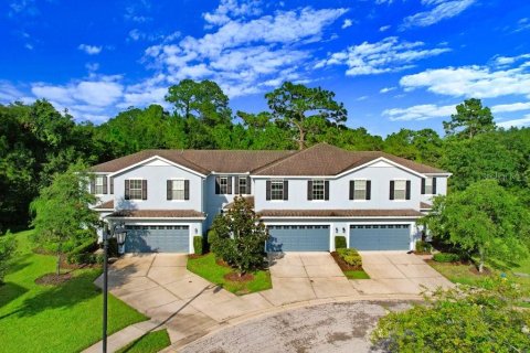 Adosado en venta en Tampa, Florida, 3 dormitorios, 184.69 m2 № 1307871 - foto 2