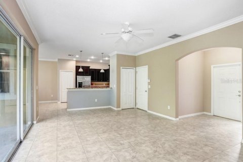 Townhouse in Tampa, Florida 3 bedrooms, 184.69 sq.m. № 1307871 - photo 13